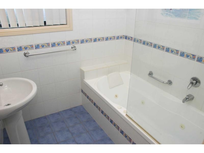 212 Imlay Street, Eden NSW 2551