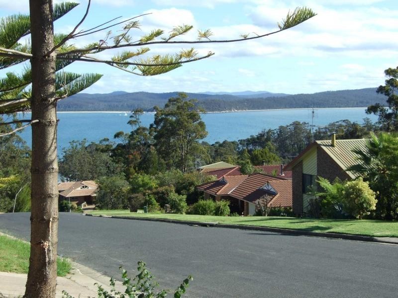 2 Andrea Street, Eden NSW 2551