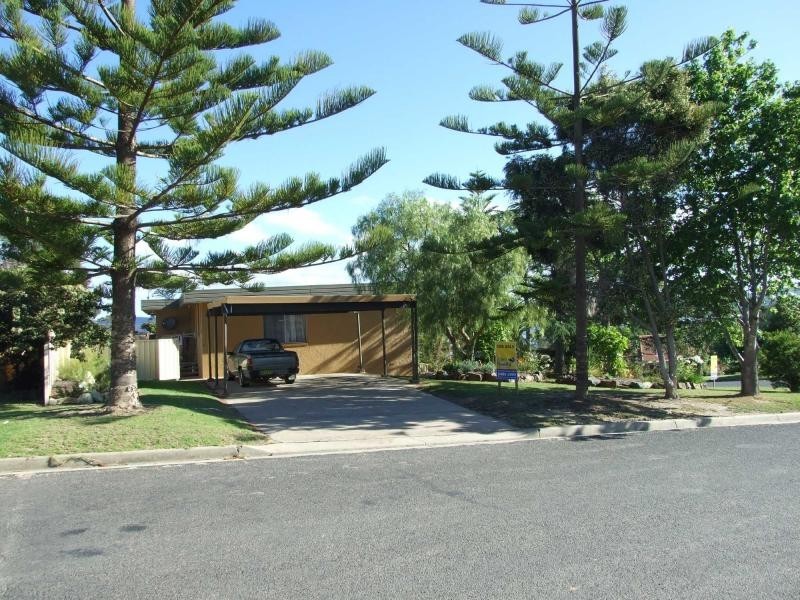2 Andrea Street, Eden NSW 2551