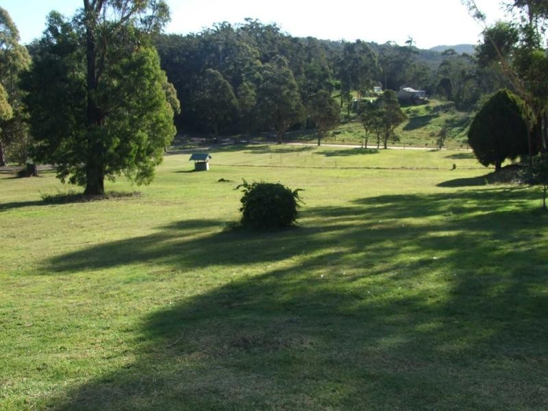 90 Jim McMahon Drive, Kiah NSW 2551