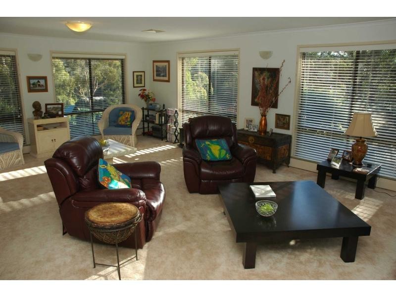 90 Jim McMahon Drive, Kiah NSW 2551