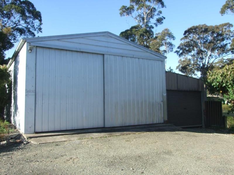 90 Jim McMahon Drive, Kiah NSW 2551