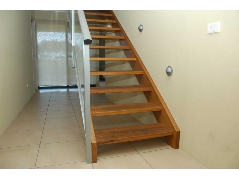 Villa 4/2 Lake Street, Eden NSW 2551