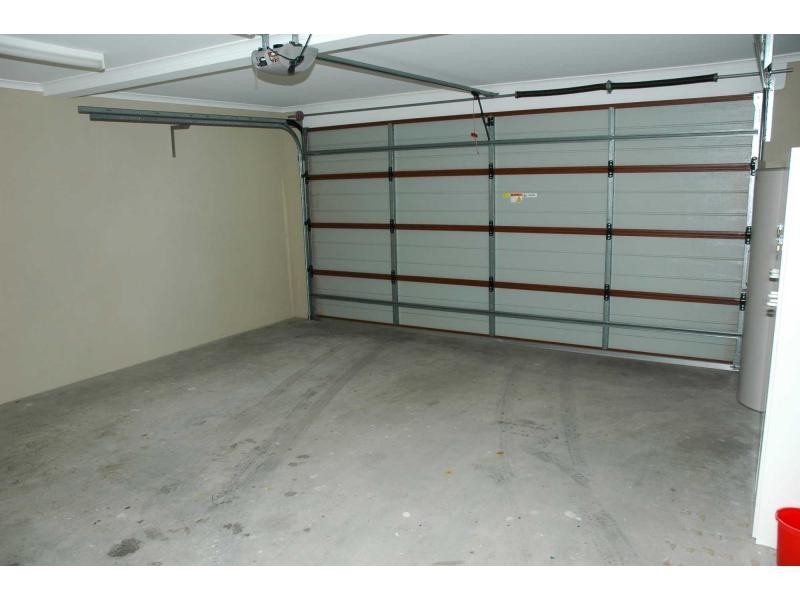 Villa 4/2 Lake Street, Eden NSW 2551