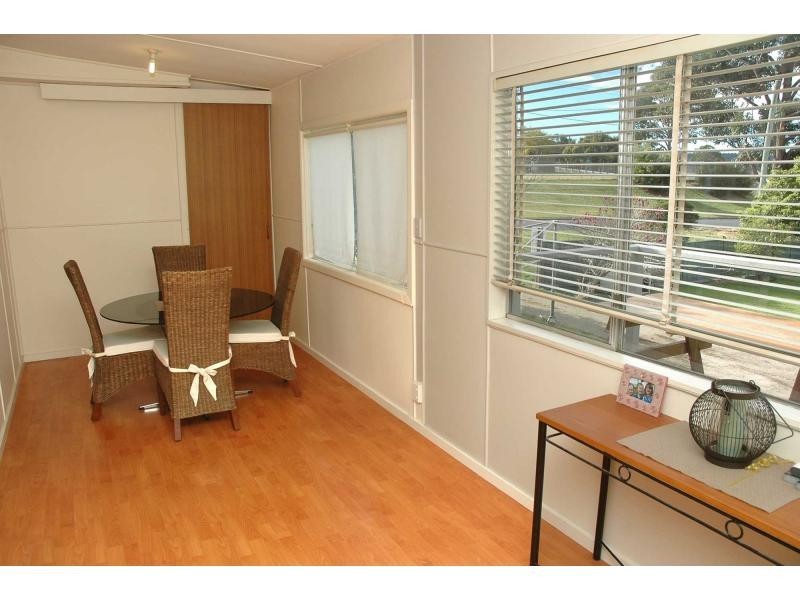 2 Maling Street, Eden NSW 2551