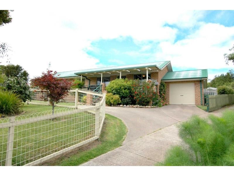 14 Northview Drive, South Pambula NSW 2549