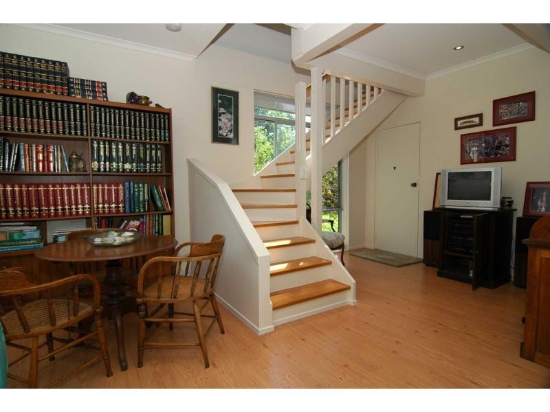 13 Emblen Street, Eden NSW 2551