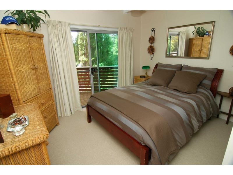 13 Emblen Street, Eden NSW 2551
