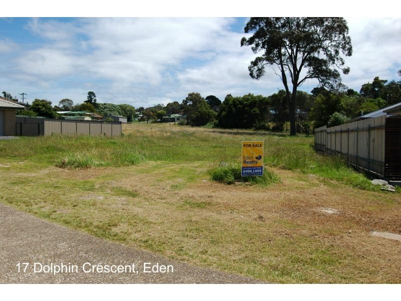 17 Dolphin Crescent, Eden NSW 2551