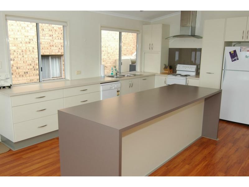 42 Lakeside Drive, Eden NSW 2551
