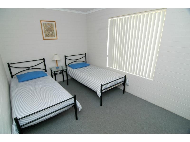 Unit 1/2-4 Bungo Street, Eden NSW 2551