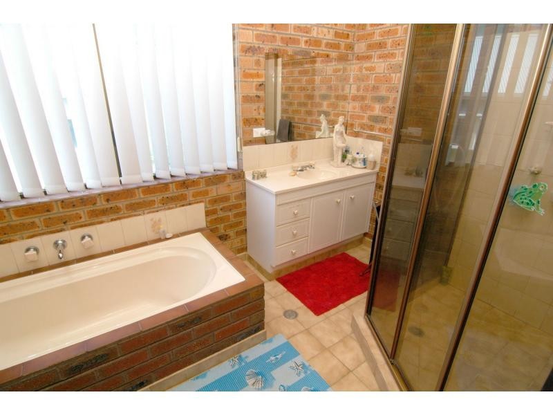 9 Hosies Road, Eden NSW 2551