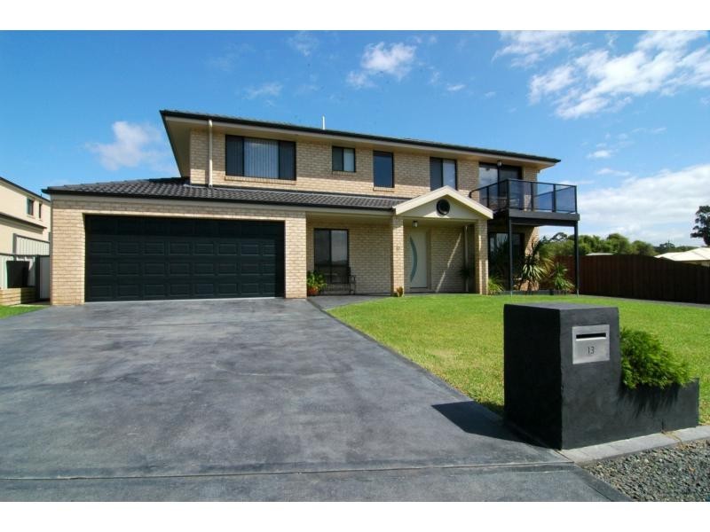 13 Lake Street North, Eden NSW 2551