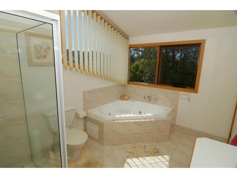 32 Cosham Close, Eden NSW 2551