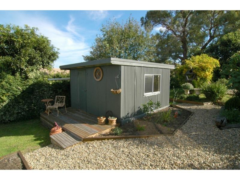 6 Ives Street, Pambula NSW 2549