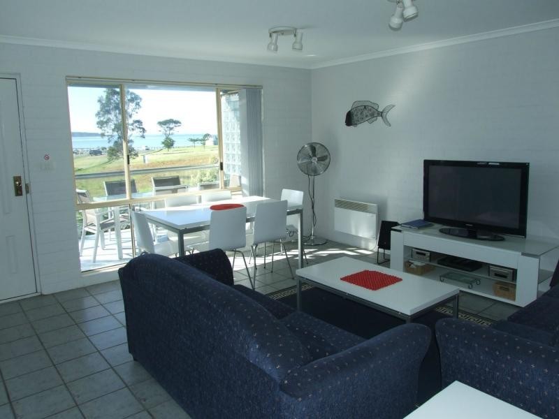3/2 Bungo Street, Eden NSW 2551