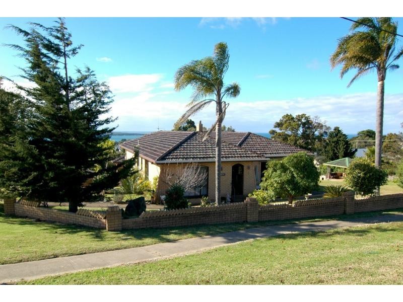 8 Bimmil Street, Eden NSW 2551