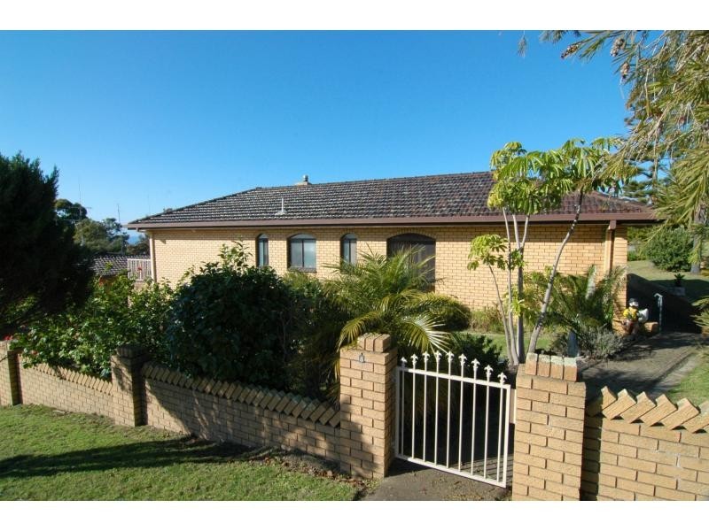 8 Bimmil Street, Eden NSW 2551