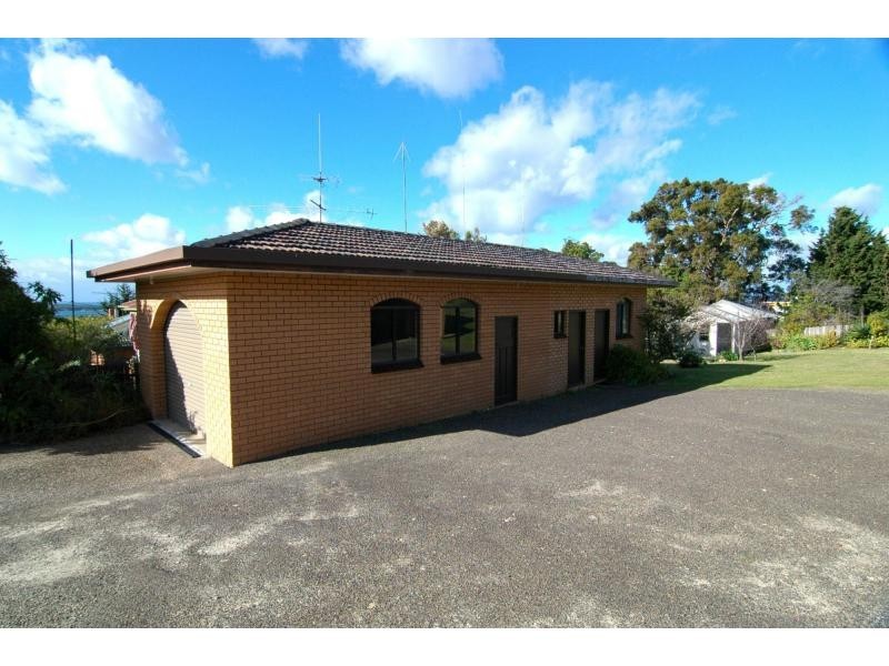 8 Bimmil Street, Eden NSW 2551