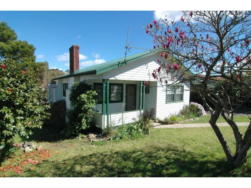 27 Maling Street, Eden NSW 2551