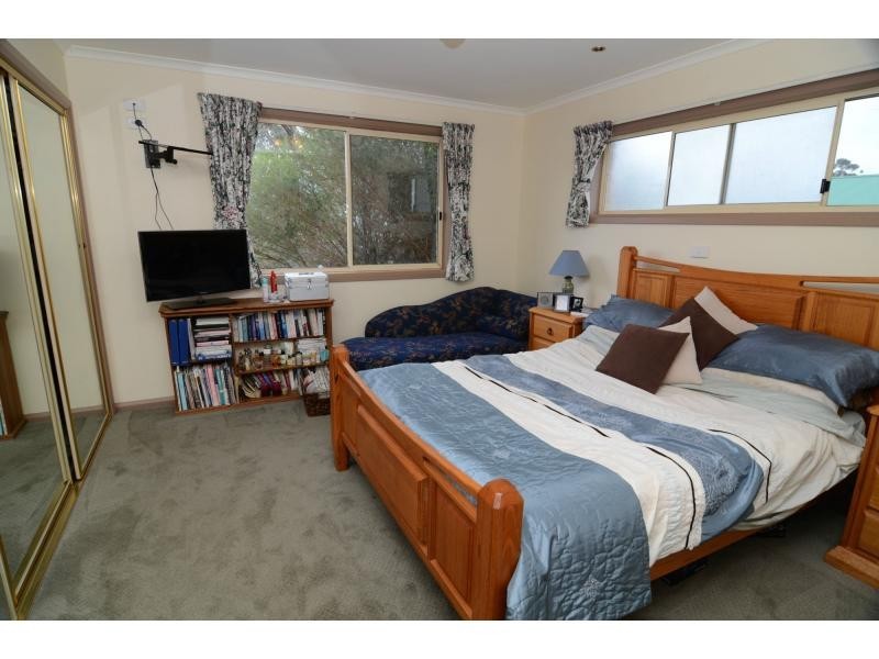 6 Little Bimmil Street, Eden NSW 2551