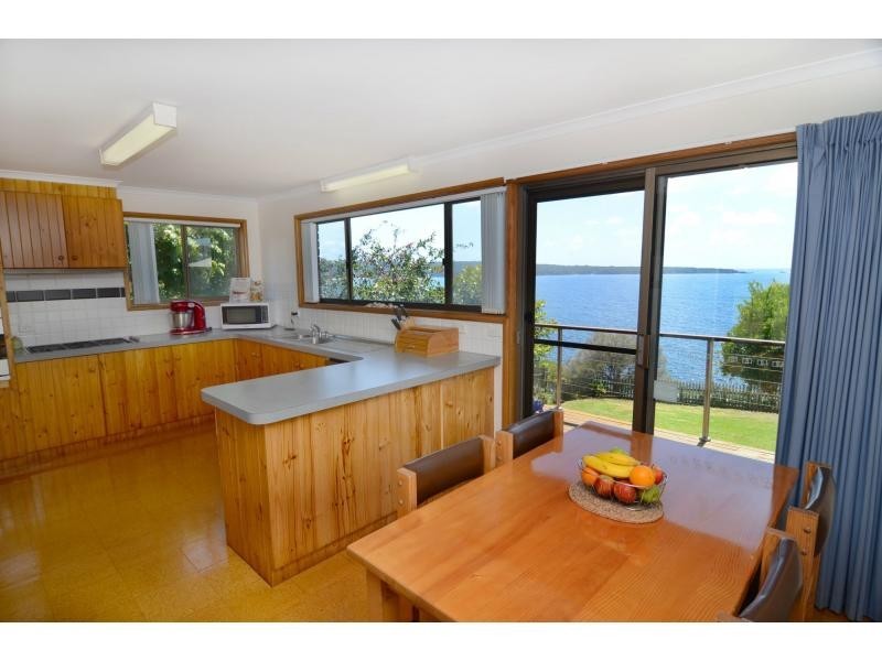 10 Yule Street, Eden NSW 2551