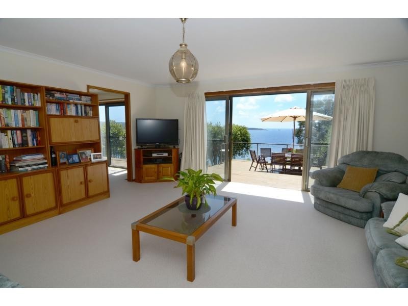 10 Yule Street, Eden NSW 2551
