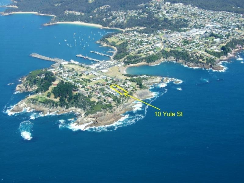10 Yule Street, Eden NSW 2551