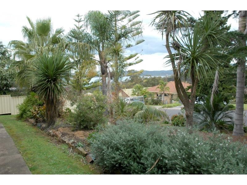2 Andrea Street, Eden NSW 2551