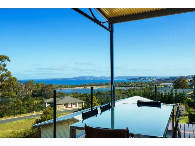 17 Albacore Crescent, Eden Cove, Eden NSW 2551