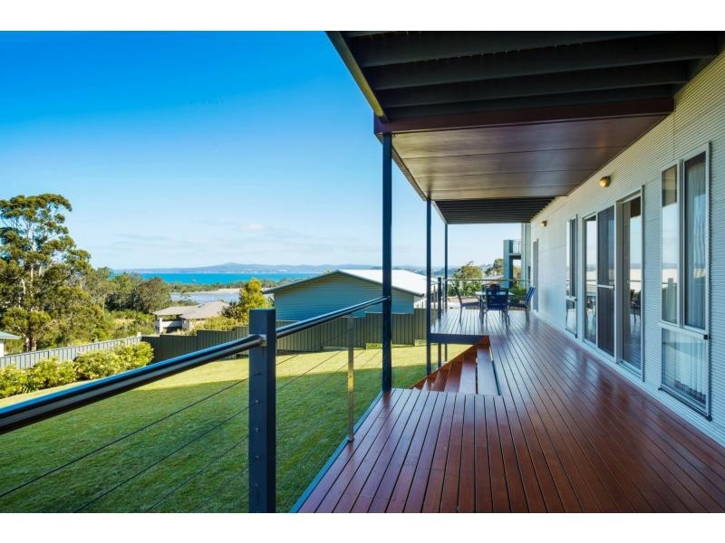 17 Albacore Crescent, Eden Cove, Eden NSW 2551