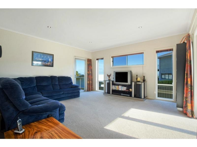 17 Albacore Crescent, Eden Cove, Eden NSW 2551