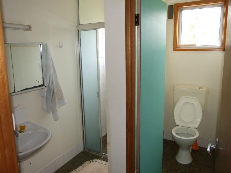 1 Emblen Street, Eden NSW 2551