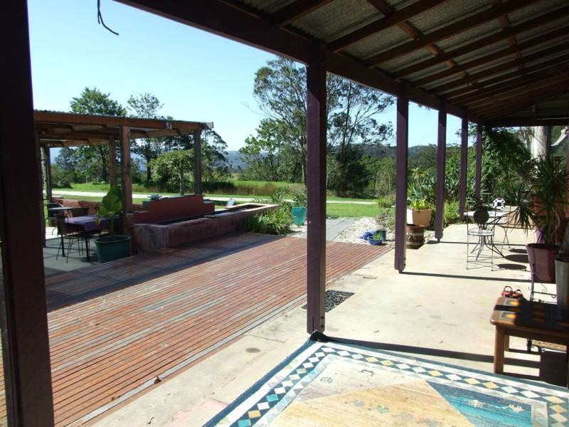 620 Back Creek Road, Lochiel NSW 2549