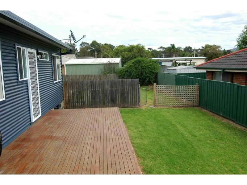 42 Lakeside Drive, Eden NSW 2551