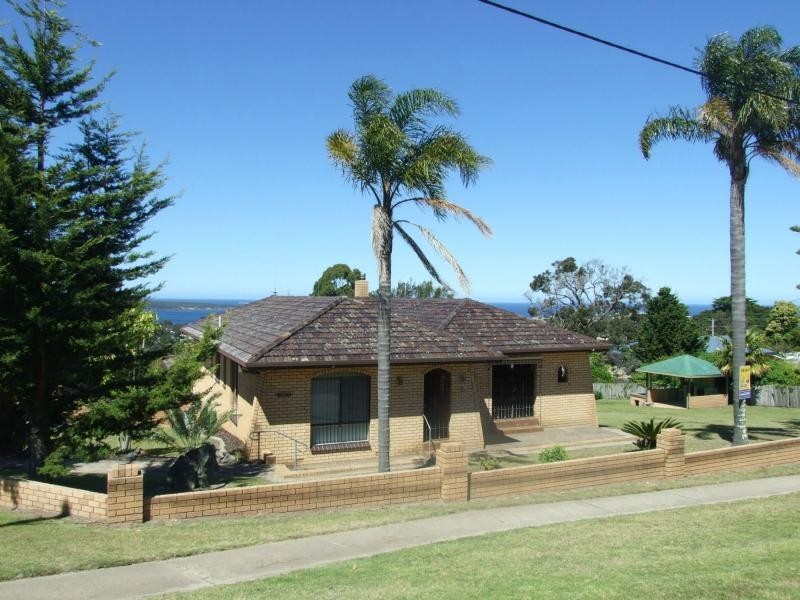 8 Bimmil Street, Eden NSW 2551