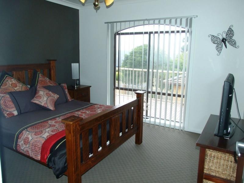 8 Bimmil Street, Eden NSW 2551