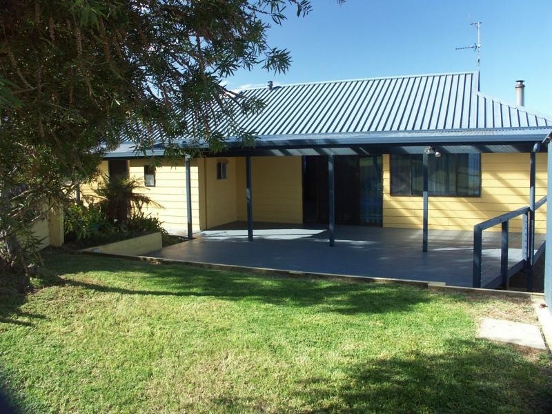 5 Albert Terrace, Eden NSW 2551