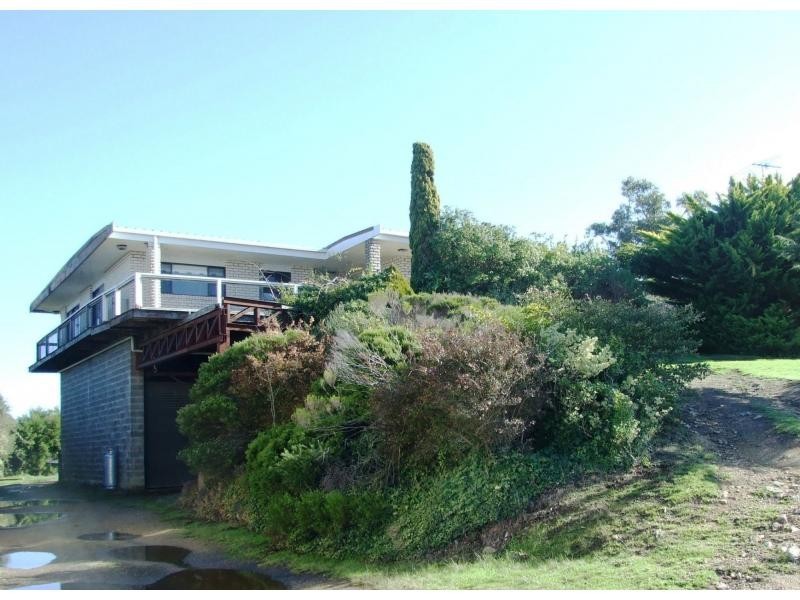 235 Imlay Street, Eden NSW 2551