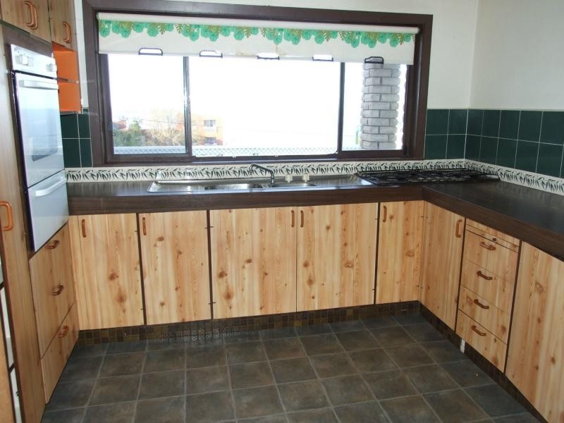 235 Imlay Street, Eden NSW 2551