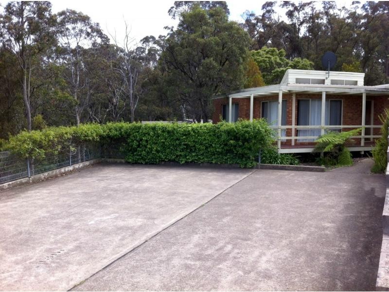 1/4 The Mews, Eden NSW 2551