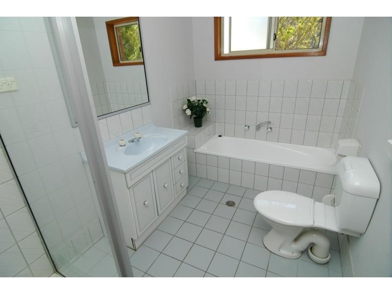 1/4 The Mews, Eden NSW 2551