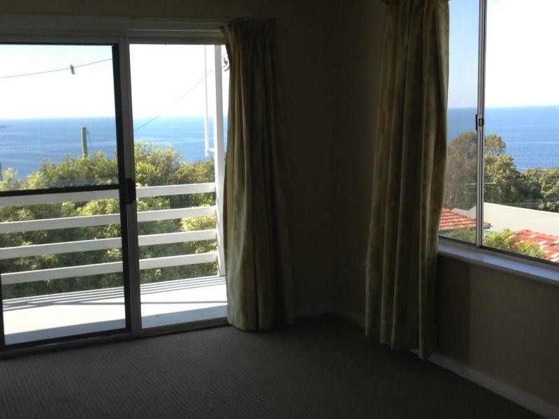 3/176 Imlay Street, Eden NSW 2551