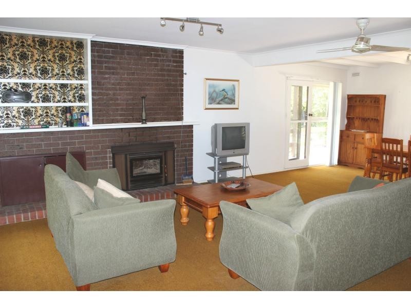 13 Mattsson Street, Gipsy Point VIC 3891