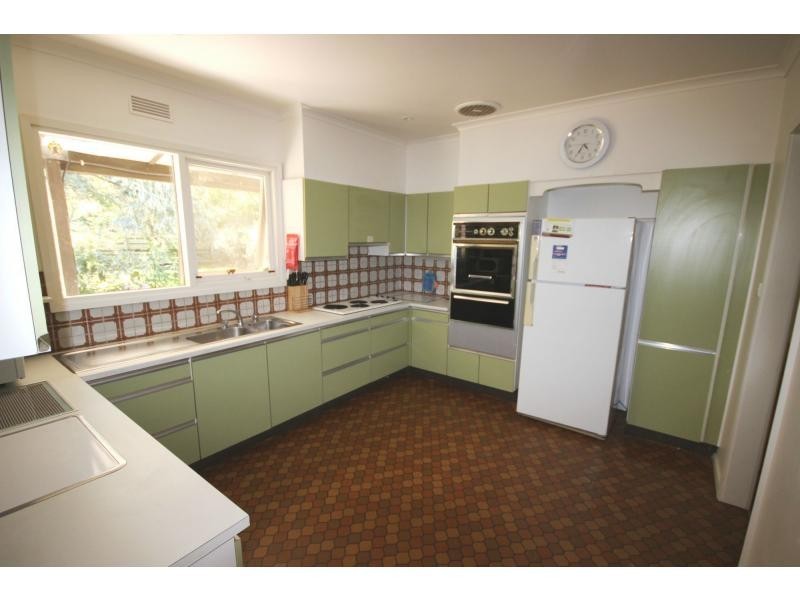 13 Mattsson Street, Gipsy Point VIC 3891