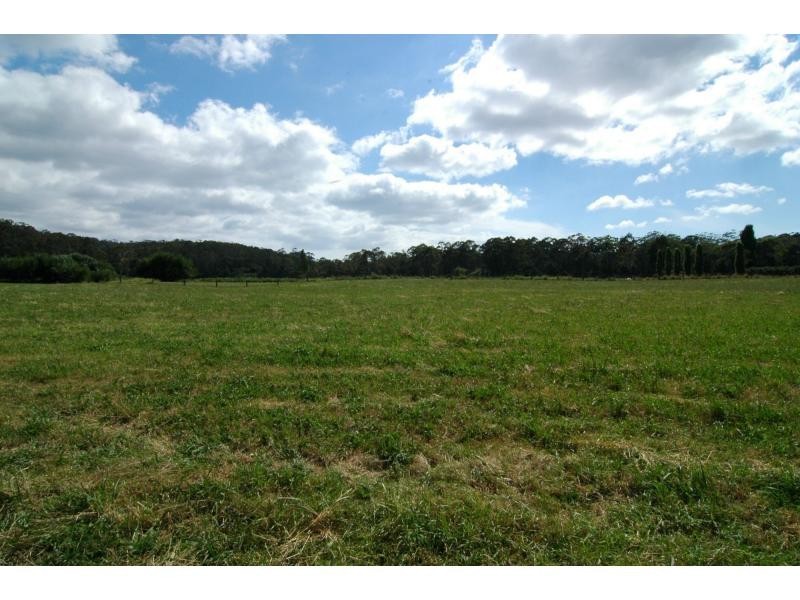 L5 Barongarook Road, Kiah NSW 2551