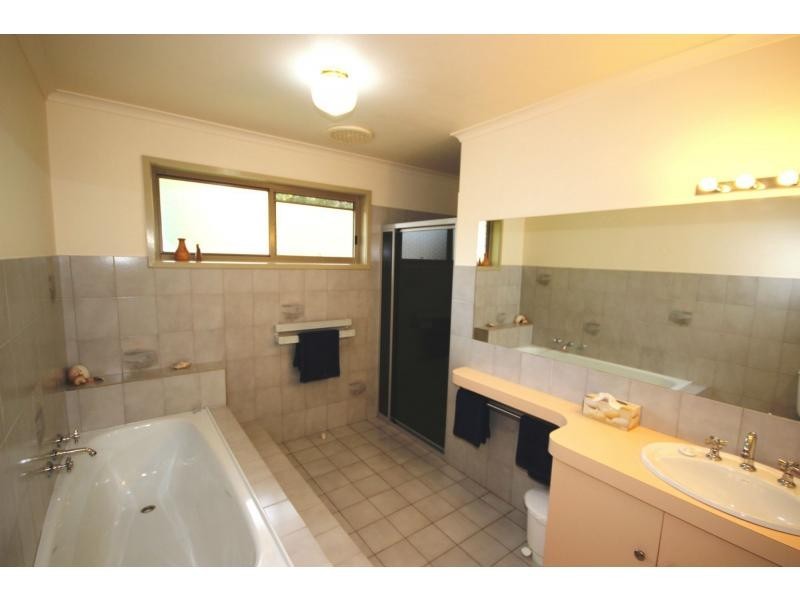 14 Andrea Street, Eden NSW 2551