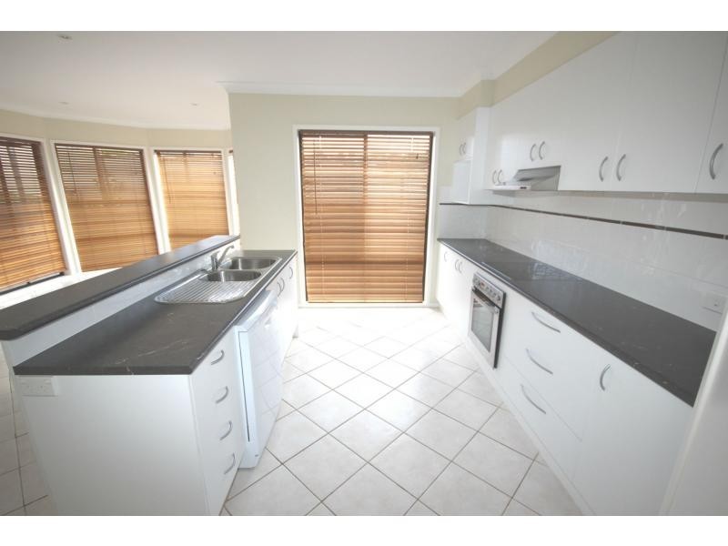 15 Wave Street, Eden NSW 2551