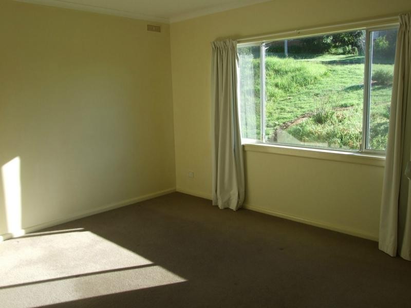 18 Bay Street, Eden NSW 2551