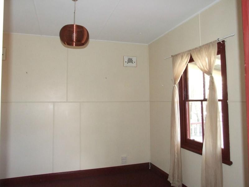 243 Imlay Street, Eden NSW 2551